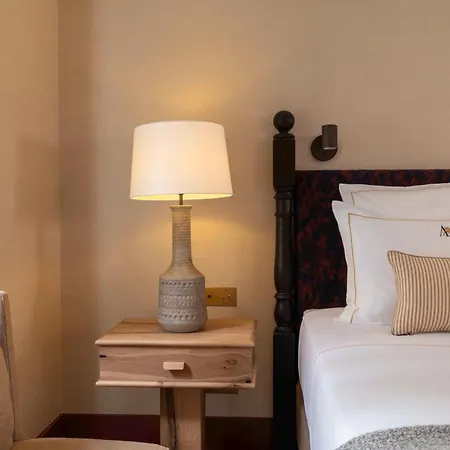 Aubepine Hotel Paris
