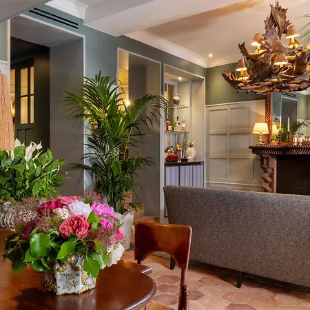 Hotel Aubepine Paris