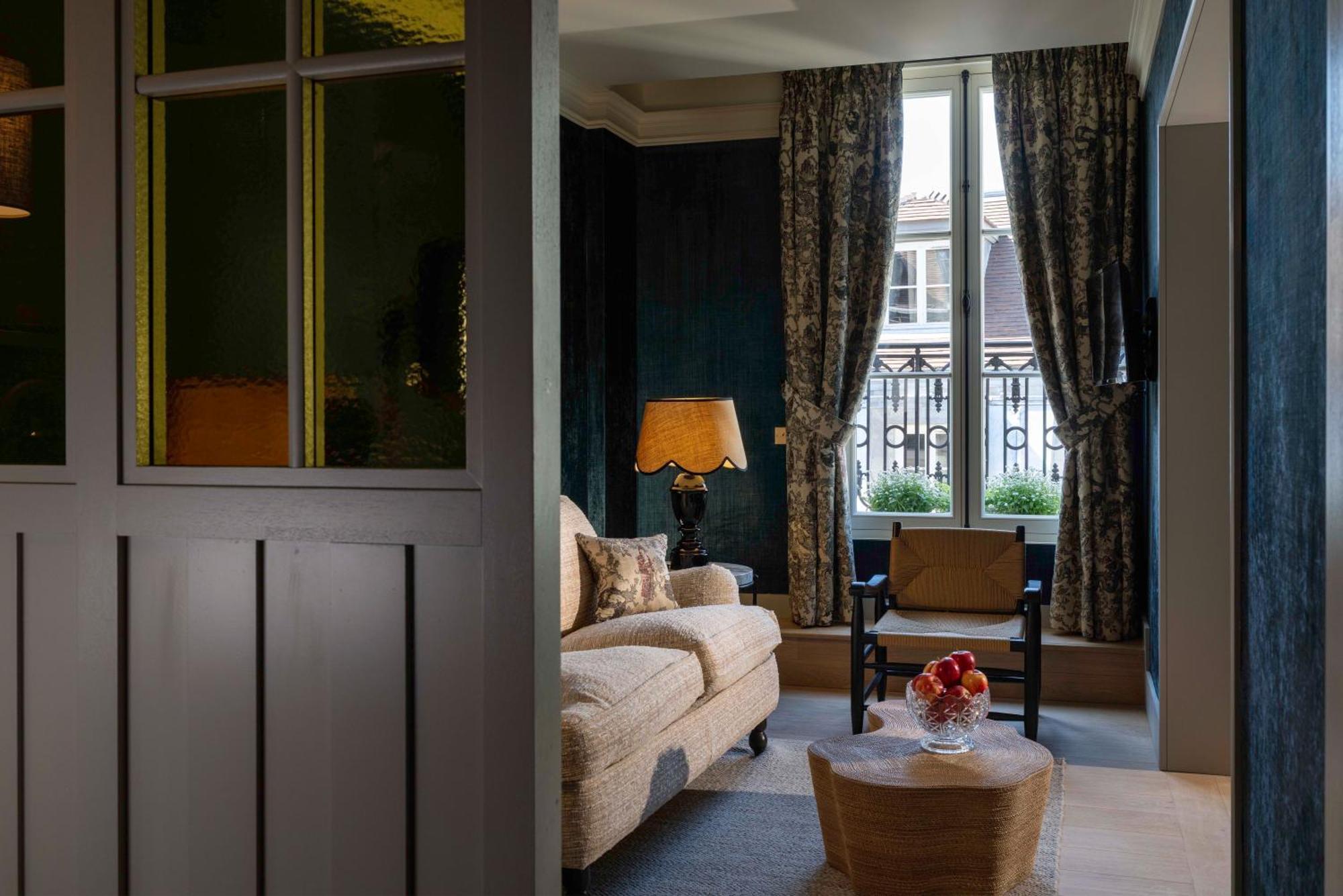 Hotel Aubepine 4*